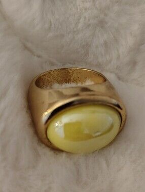Vintage Gold-Tone Women's Ring with Yellow Cabochon